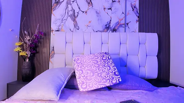 alisstarr online show from 04-15-26, 11:27