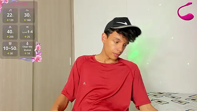 Maxfrost1 online show from 02-24-26, 11:05