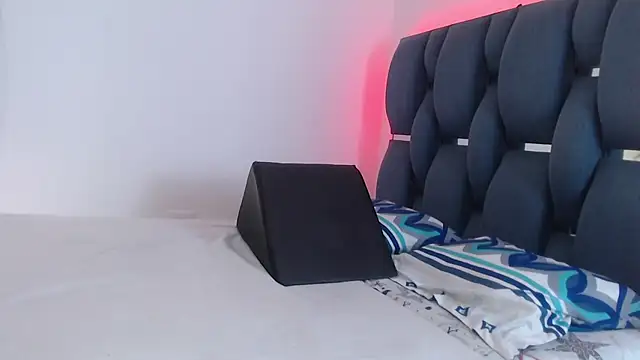 Snapshot of marshsquirt chatting on 02-20-26, 07:16 marshsquirt online show from 02-20-26, 07:16