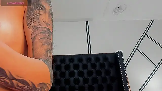 evangeline valencia online show from 02-19-26, 09:34