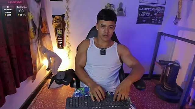 Rob zaens33 online show from 04-20-26, 04:08