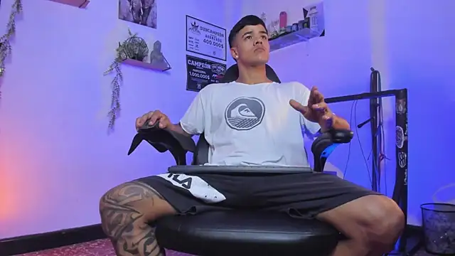 Rob zaens33 online show from 03-03-26, 03:52