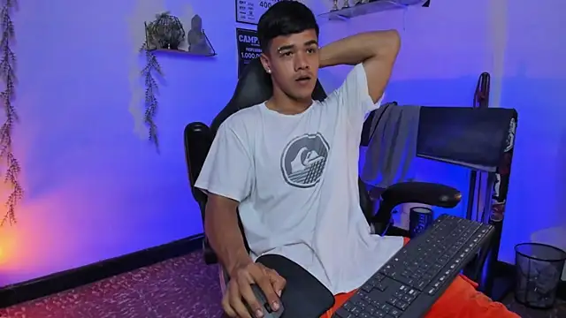 Rob zaens33 online show from 03-08-26, 12:16