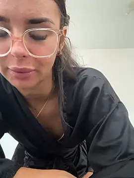 Amberbanxx online show from 06-02-26, 07:08