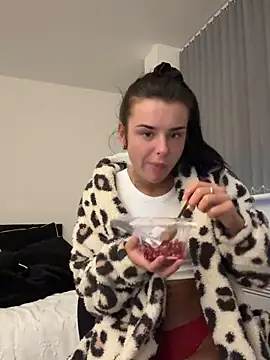 Amberbanxx online show from 04-22-26, 09:43