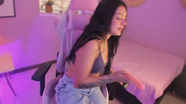 Lummii  online show from 02-19-26, 07:33