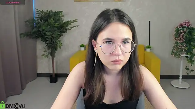 leylamirage online show from 03-31-26, 12:18