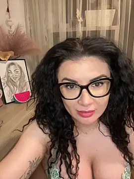 EvaPatricia online show from 02-22-26, 07:37