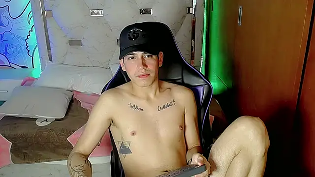 Snapshot of Bby_cash_ chatting on 02-27-26, 08:19 Bby cash online show from 02-27-26, 08:19