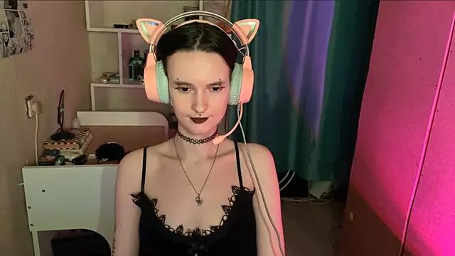 MabelDefina online show from 05-16-26, 10:36