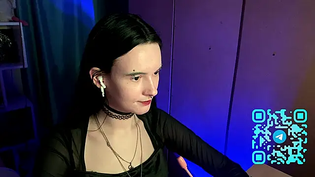 Snapshot of MabelDefina chatting on 03-26-26, 11:08 MabelDefina online show from 03-26-26, 11:08