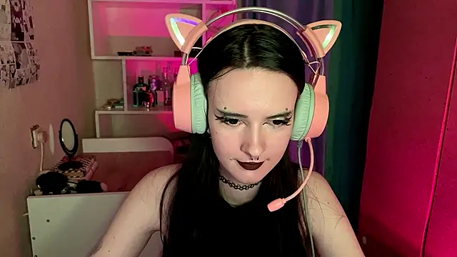 MabelDefina online show from 05-20-26, 05:04
