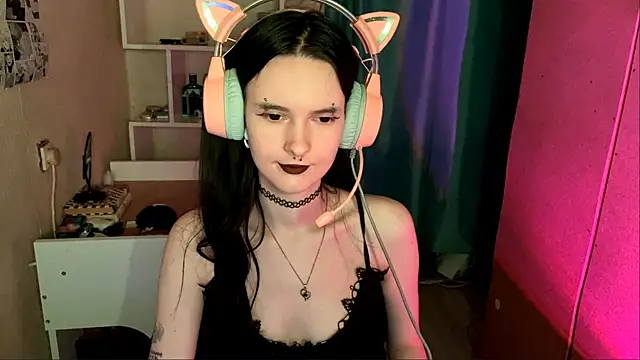 MabelDefina online show from 05-16-26, 05:39