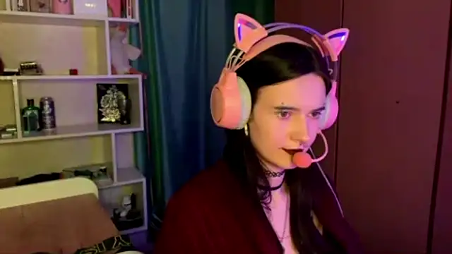 Snapshot of MabelDefina chatting on 02-28-26, 01:11 MabelDefina online show from 02-28-26, 01:11