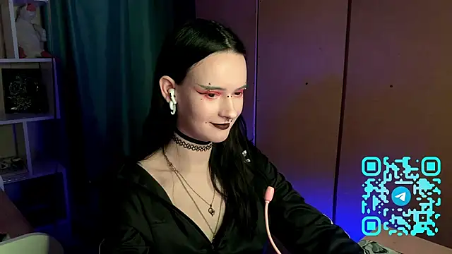 Snapshot of MabelDefina chatting on 04-04-26, 01:06 MabelDefina online show from 04-04-26, 01:06