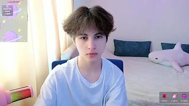 Snapshot of _LukaHayes_ chatting on 02-22-26, 11:34 LukaHayes online show from 02-22-26, 11:34