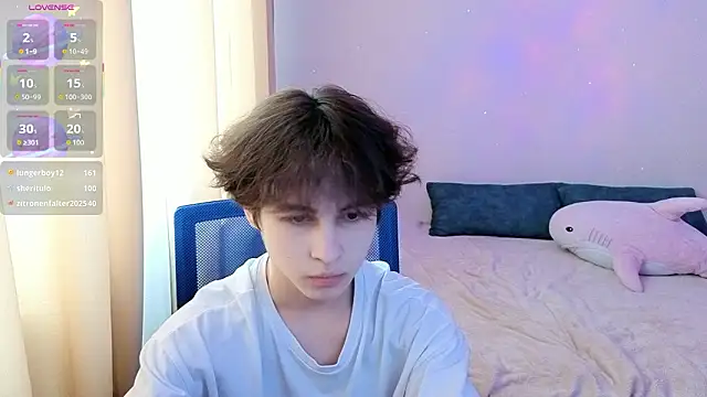 Snapshot of _LukaHayes_ chatting on 02-19-26, 01:41 LukaHayes online show from 02-19-26, 01:41