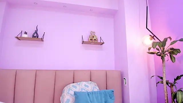 camila scoth online show from 04-07-26, 12:29