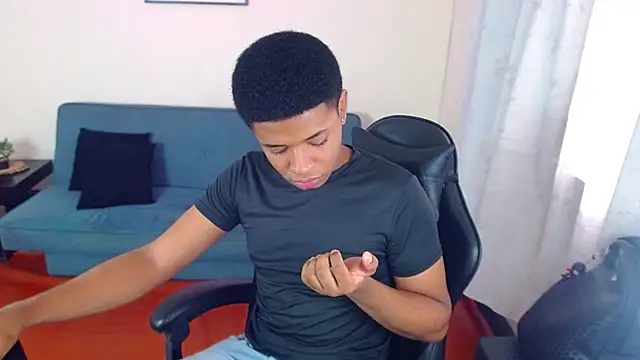 liiam3 online show from 03-27-26, 09:05