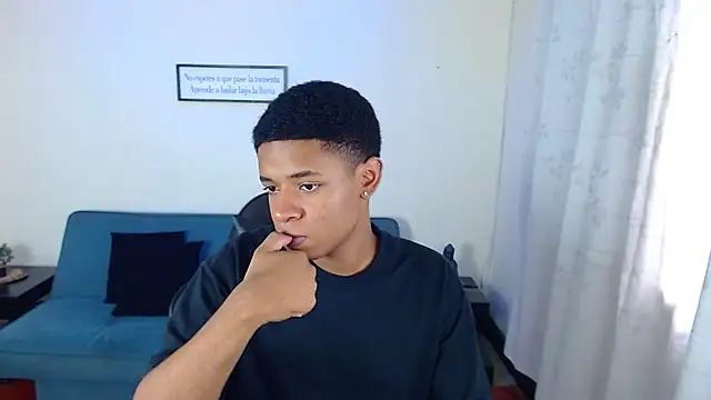 liiam3 online show from 03-05-26, 08:49