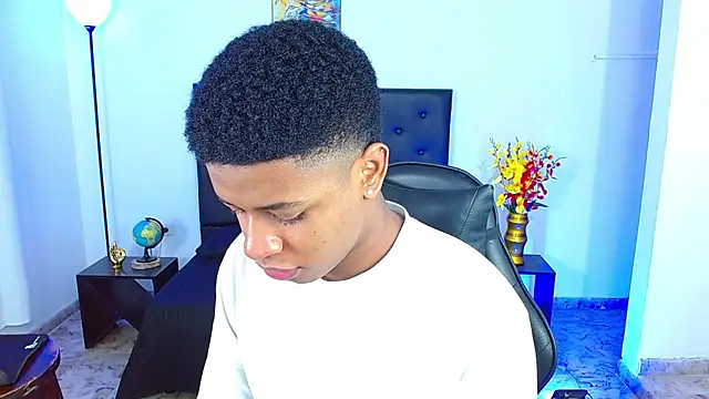 liiam3 online show from 04-17-26, 09:17