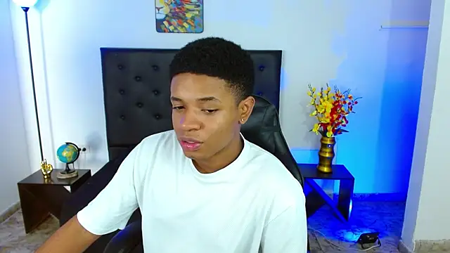 liiam3 online show from 04-11-26, 09:07