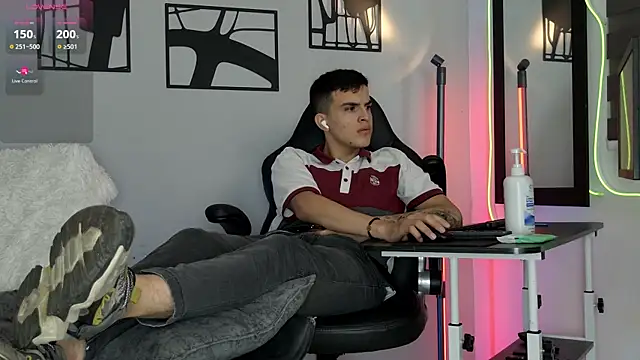 nico pelusa online show from 03-31-26, 11:12