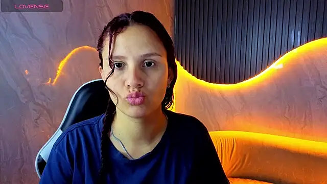 Natasha  tp online show from 04-28-26, 12:53