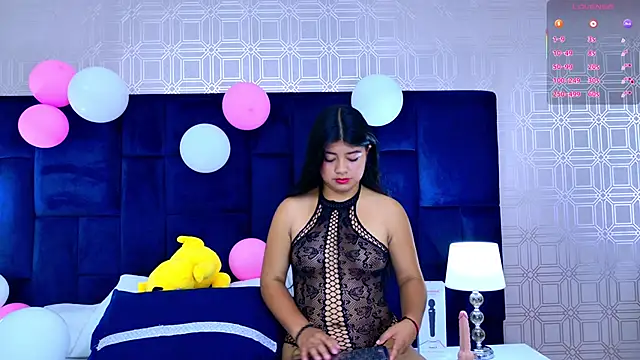 Khloe Moon online show from 04-06-26, 08:32