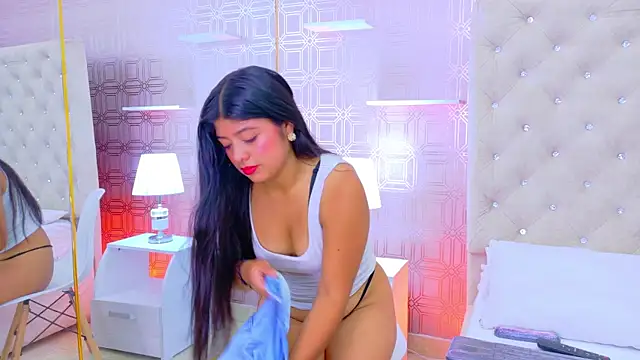 Khloe Moon online show from 03-22-26, 07:59