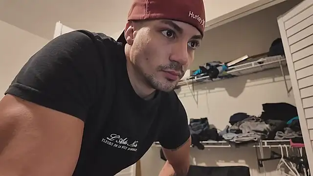 Alejandrosolerxxx online show from 02-17-26, 03:53