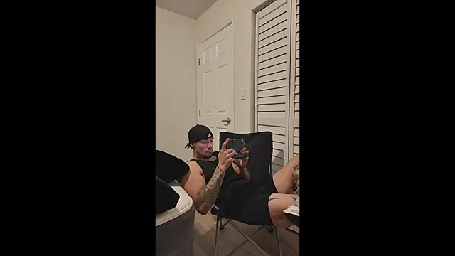 Alejandrosolerxxx online show from 03-03-26, 03:02