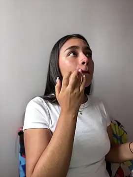 I Samanthaa online show from 03-25-26, 10:08