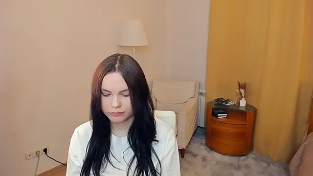 Snapshot of LeilaErcolani chatting on 02-28-26, 06:51 LeilaErcolani online show from 02-28-26, 06:51