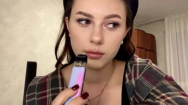 Snapshot of StephaniCute chatting on 03-31-26, 03:25 StephaniCute online show from 03-31-26, 03:25