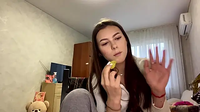StephaniCute online show from 04-30-26, 03:08