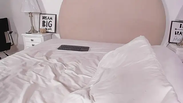 jaccob 18 online show from 03-09-26, 12:52