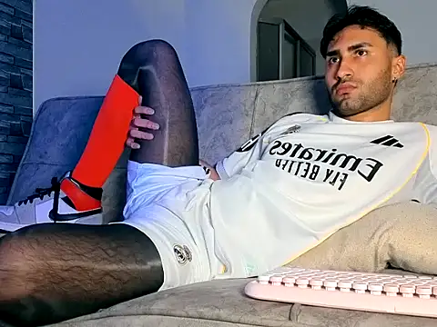 Justdavid  online show from 06-19-26, 11:09