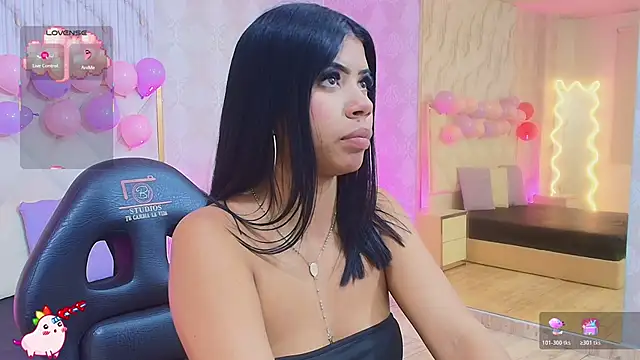 Snapshot of Scarleett_tay chatting on 02-26-26, 07:03 Scarleett tay online show from 02-26-26, 07:03