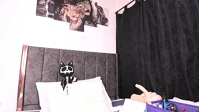Helldy 666 online show from 05-16-26, 03:05