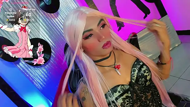 suzume Mendez online show from 05-28-26, 11:27