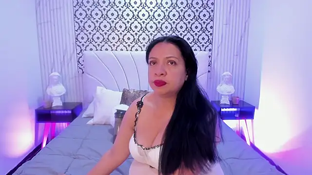 Snapshot of Renatta_Milly chatting on 02-19-26, 03:14 Renatta Milly online show from 02-19-26, 03:14