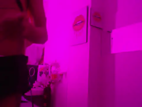 Ailanys Miller online show from 03-08-26, 01:00