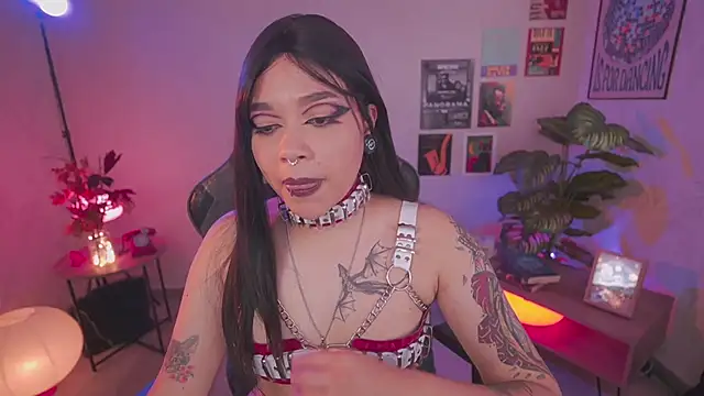 violette clerk1  online show from 02-26-26, 07:25