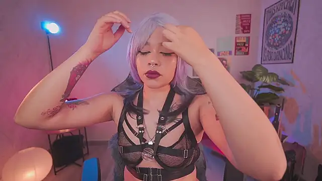 violette clerk1  online show from 03-03-26, 08:05