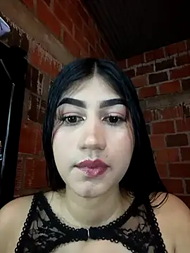 Julianiss online show from 02-24-26, 02:01