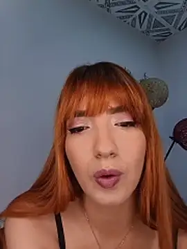 Snapshot of Valeriee1 chatting on 02-20-26, 06:26 Valeriee1 online show from 02-20-26, 06:26