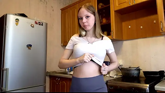 VictoriaDeese online show from 02-23-26, 04:25