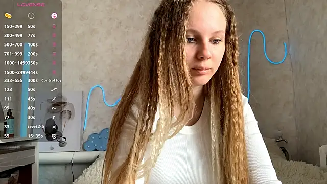 VictoriaDeese online show from 06-26-26, 03:34