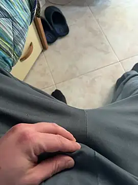 Snapshot of D4n13l47 chatting on 02-26-26, 02:17 D4n13l47 online show from 02-26-26, 02:17